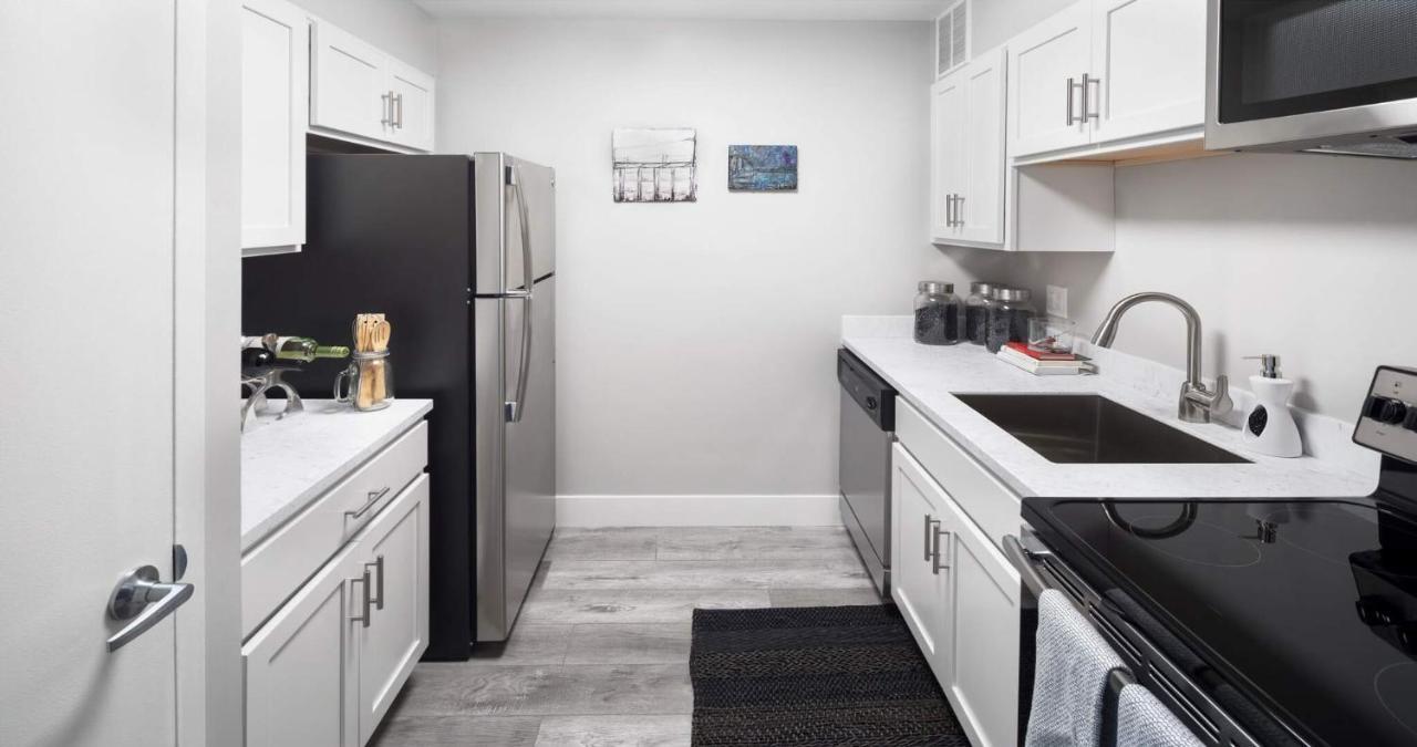 Luckman Apartments By Barsala Cleveland Ngoại thất bức ảnh